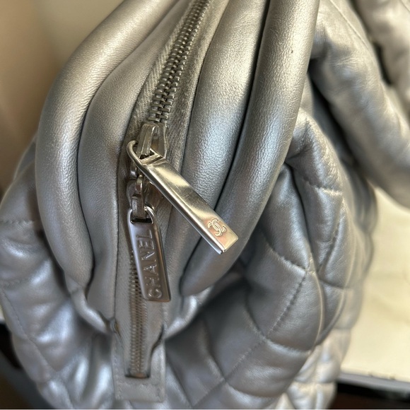 Excellent Chanel Quilted Cocoon Tote, Great for outings - Picture 6 of 13